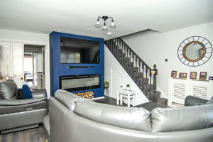 Photo 4- click for photo gallery